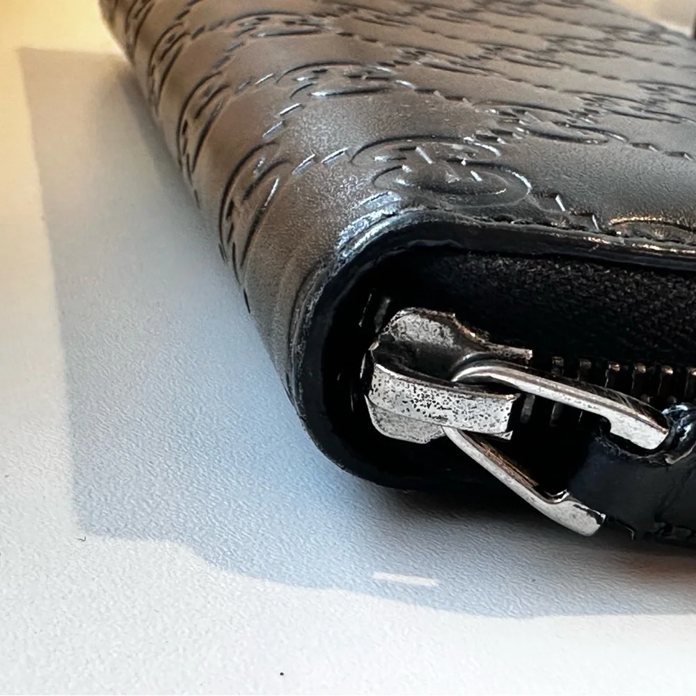 🖤Gucci Black Embossed Leather GG Logo Zip Wallet Guccissima🖤 - Picture 8 of 9
